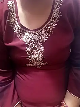 Gujju bhabhi69 online show from 05-08-26, 01:49