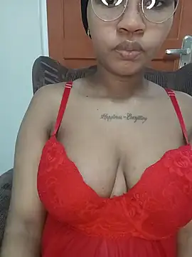 Snapshot of Hotsexyberry222 chatting on 07-26-26, 07:26 Hotsexyberry222 online show from 07-26-26, 07:26