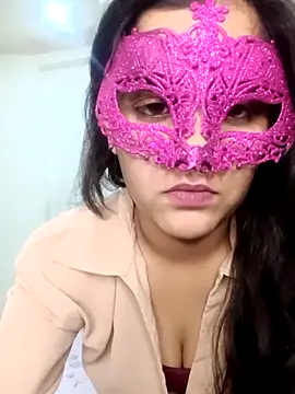 Hottymahi7 online show from 03-18-26, 06:11