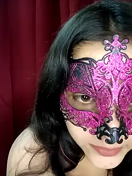 Hottymahi7 online show from 04-26-26, 06:38