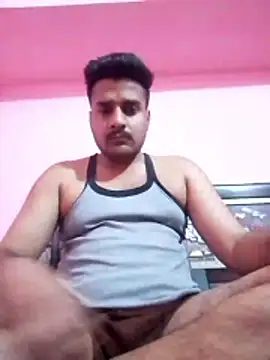 Decentlover67 online show from 05-18-26, 05:08