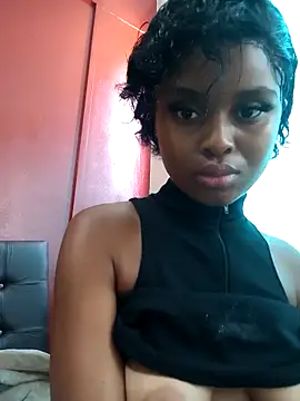 pinkkayla0 online show from 03-18-26, 10:18