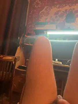 Snapshot of Alena504 chatting on 04-05-26, 07:00 Alena504 online show from 04-05-26, 07:00