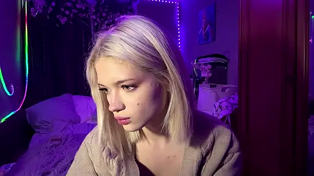 Snapshot of StacyChocopay chatting on 05-08-26, 10:04 StacyChocopay online show from 05-08-26, 10:04
