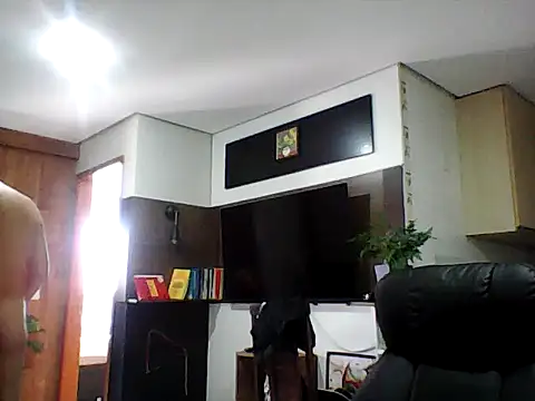 Snapshot of Tarado_safado chatting on 03-14-26, 04:34 Tarado safado online show from 03-14-26, 04:34