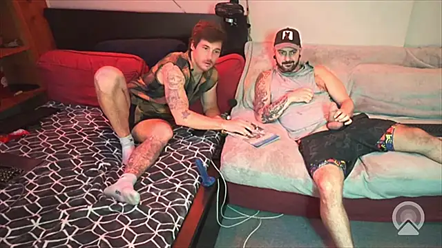 Tucker pdmax online show from 04-18-26, 07:34