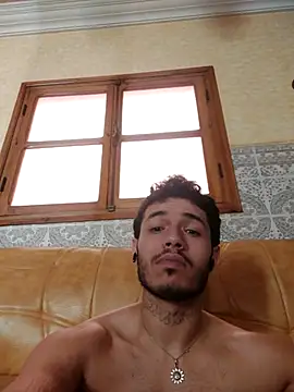 Thewildaliii0 online show from 04-01-26, 04:26