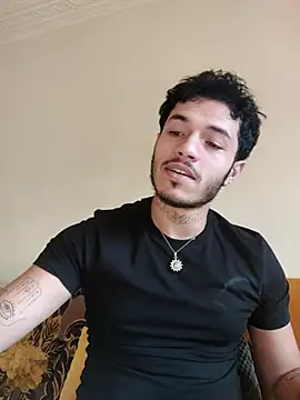 Thewildaliii0 online show from 04-25-26, 05:32