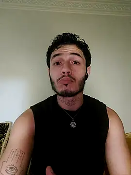 Thewildaliii0 online show from 04-28-26, 10:59