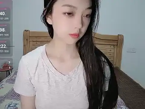 Snapshot of oblakitty_ chatting on 06-20-26, 11:29 oblakitty online show from 06-20-26, 11:29