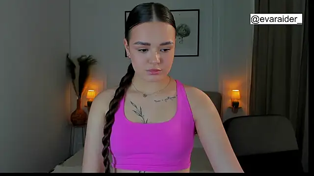 EvaRaider online show from 03-31-26, 01:33