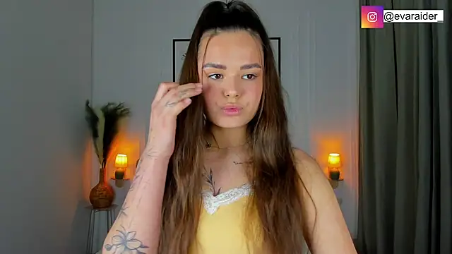 EvaRaider online show from 04-13-26, 01:38