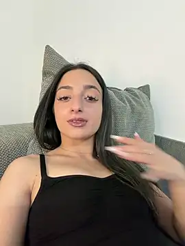 BiancaCharm online show from 05-18-26, 07:31