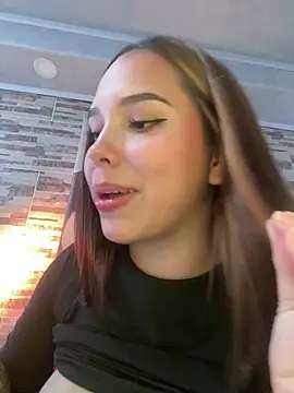 Snapshot of lunacandy_0 chatting on 06-25-26, 10:36 lunacandy 0 online show from 06-25-26, 10:36