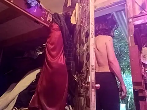 nearby causual online show from 06-24-26, 03:49