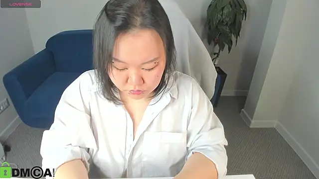 Snapshot of Tokyodreamss chatting on 05-23-26, 09:13 Tokyodreamss online show from 05-23-26, 09:13