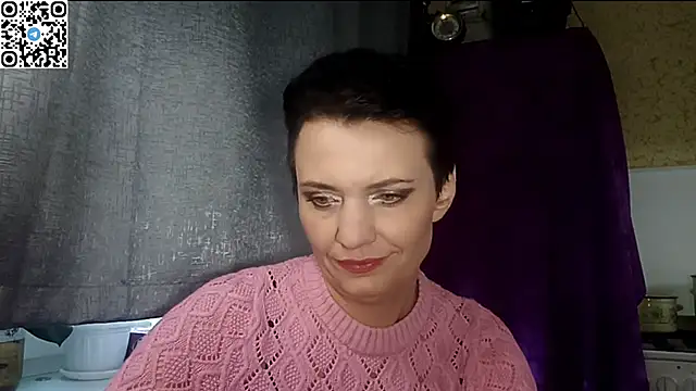 HotMamaQueen234 online show from 04-25-26, 01:41