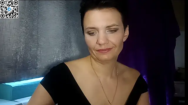 HotMamaQueen234 online show from 07-07-26, 01:37
