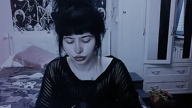 Snapshot of AllisonDeetz chatting on 05-22-26, 05:07 AllisonDeetz online show from 05-22-26, 05:07