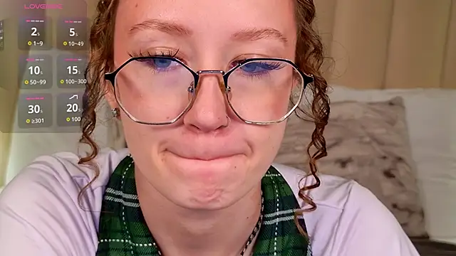 AmelieViolet online show from 07-05-26, 10:44