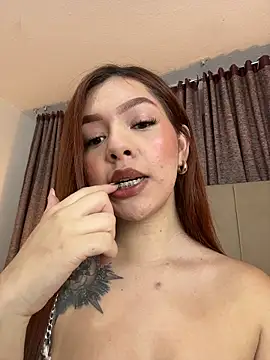 Snapshot of alana_gv chatting on 06-19-26, 01:15 alana gv online show from 06-19-26, 01:15