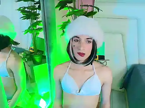 Izzy foxxy online show from 03-17-26, 03:48