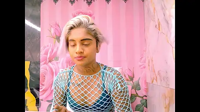 indian barbie online show from 04-01-26, 10:27