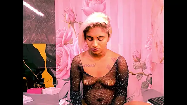 indian barbie online show from 04-19-26, 06:10