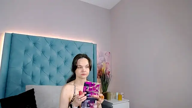 IowaSin online show from 04-08-26, 01:00