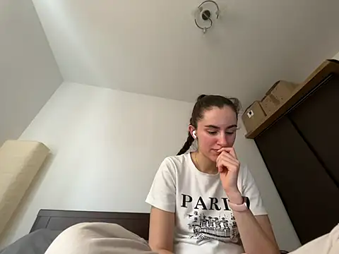 starlight mo online show from 03-27-26, 01:44