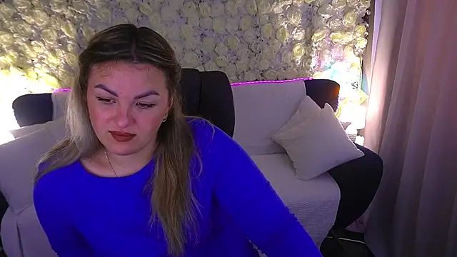 AlissyaGrayy online show from 06-25-26, 05:45