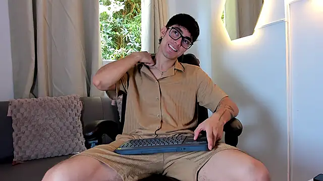 etham wolf1 online show from 06-02-26, 05:26