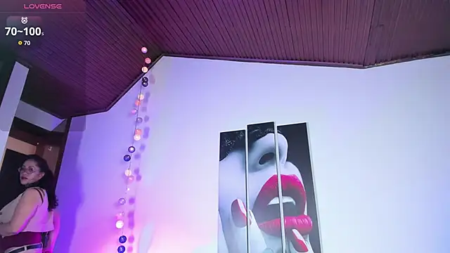 Mariia Paulaa online show from 03-18-26, 02:26