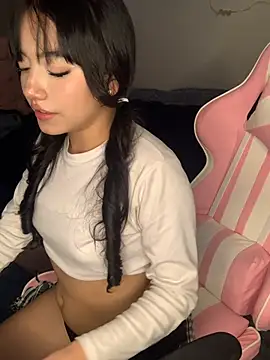 MayyBonita online show from 04-11-26, 06:12