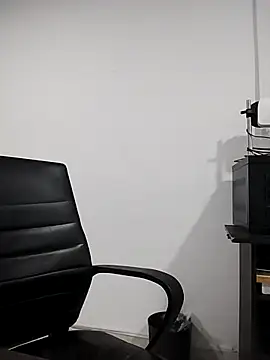 LilasBoobs online show from 04-11-26, 02:05