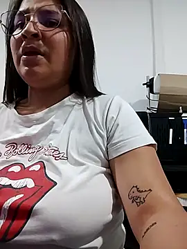 LilasBoobs online show from 04-15-26, 01:12