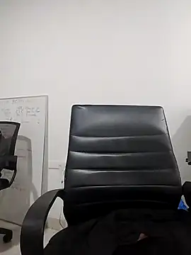 LilasBoobs online show from 04-21-26, 02:51