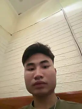 Hoanganhdayroii online show from 05-02-26, 12:26