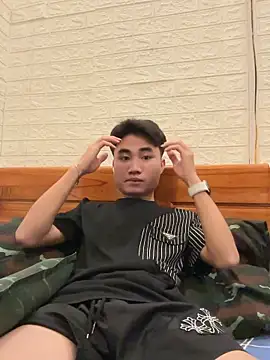 Hoanganhdayroii online show from 05-09-26, 03:06