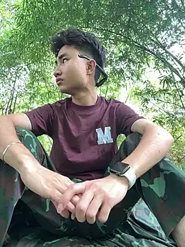 Hoanganhdayroii online show from 06-02-26, 06:26