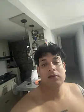 Niccolo Noir online show from 04-20-26, 02:25