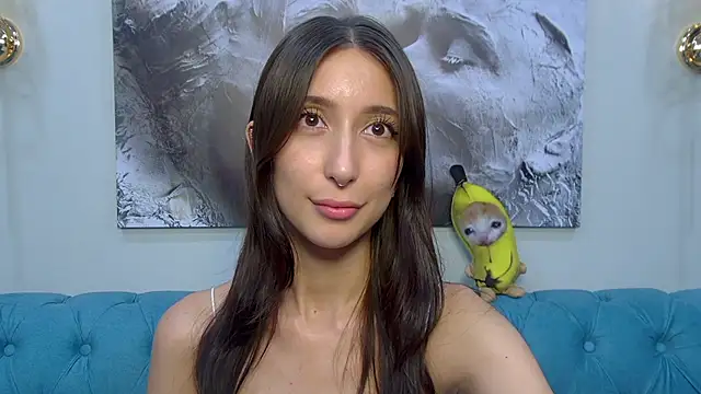 Snapshot of DanaRoges chatting on 06-22-26, 03:25 DanaRoges online show from 06-22-26, 03:25