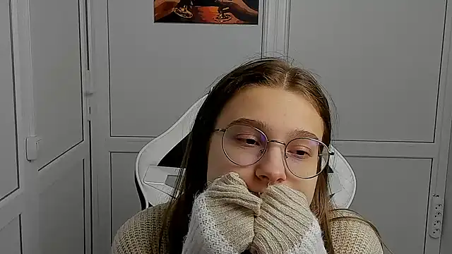 Mia kristal online show from 04-07-26, 07:53