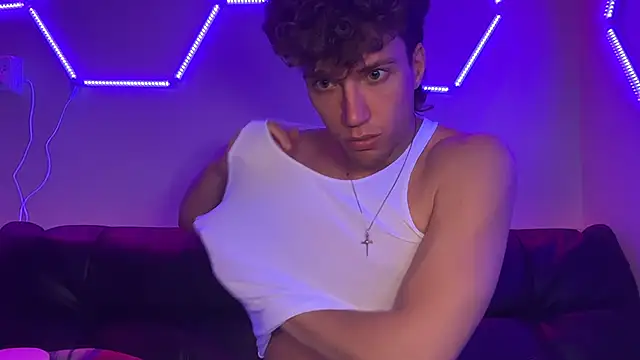 LukaaLust online show from 03-19-26, 01:53