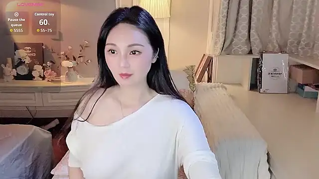 Snapshot of KCYE-CC chatting on 05-07-26, 01:55 KCYE-CC online show from 05-07-26, 01:55