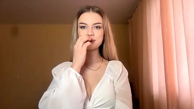 DeettaTolly online show from 04-17-26, 05:54