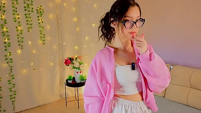 sofiacarnival online show from 03-26-26, 03:06