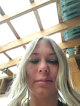 Couple qc online show from 07-25-26, 09:56