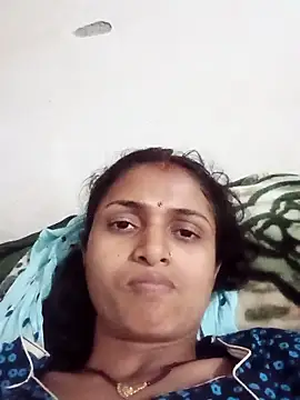Snapshot of Leelaaji chatting on 04-17-26, 04:32 Leelaaji online show from 04-17-26, 04:32