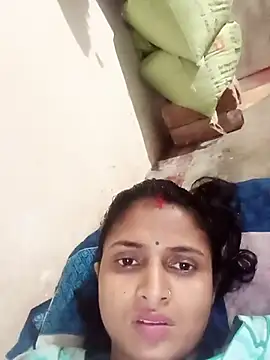 Snapshot of Leelaaji chatting on 05-05-26, 04:48 Leelaaji online show from 05-05-26, 04:48